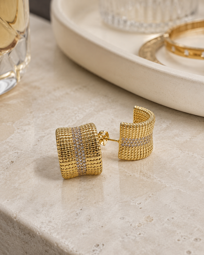 Square Earrings with Cubic Zirconia-18k gold plating