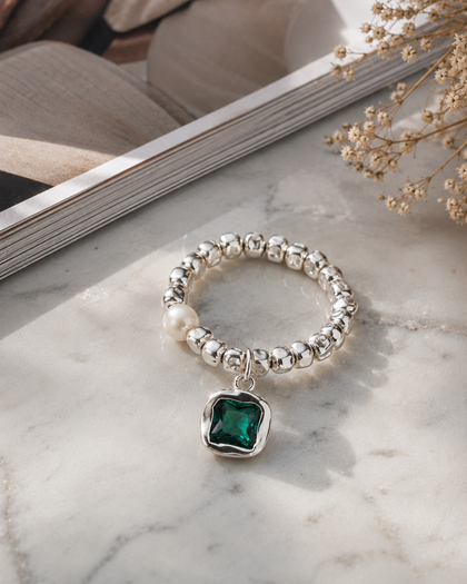 Ring with Pearl and Zirconia in 925 Silver