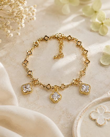 Clover Bracelet - Cubic Zirconia, Brass with 18k Gold Plating